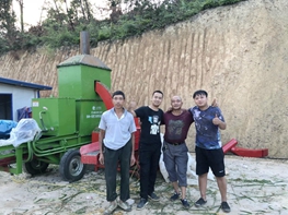 貴州客戶(hù)使用現(xiàn)場(chǎng)反饋青貯秸稈飼料打包機(jī)